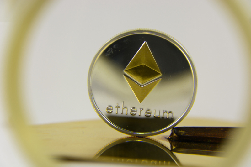 Crypto Analyst: Ethereum and Cardano To Launch Huge Price Breakouts